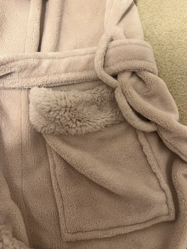 Pottery Barn Teen Soft Pink Robe - Image 3