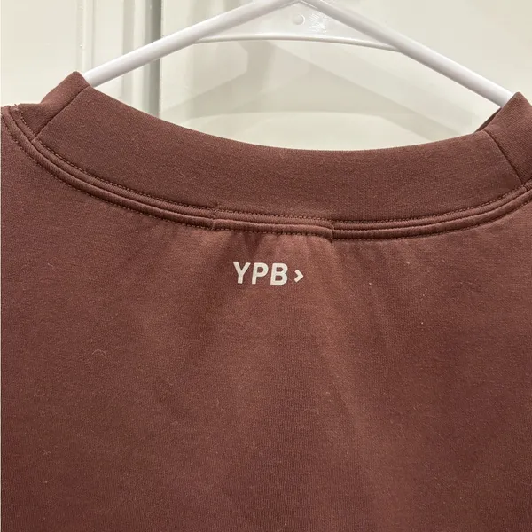 YPB by Abercrombie Brown Crewneck Size XS - Image 6