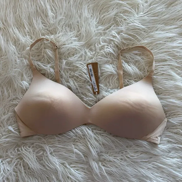 Skims Wireless Form Pushup Plunge Bra Sand Size 42C - Image 2