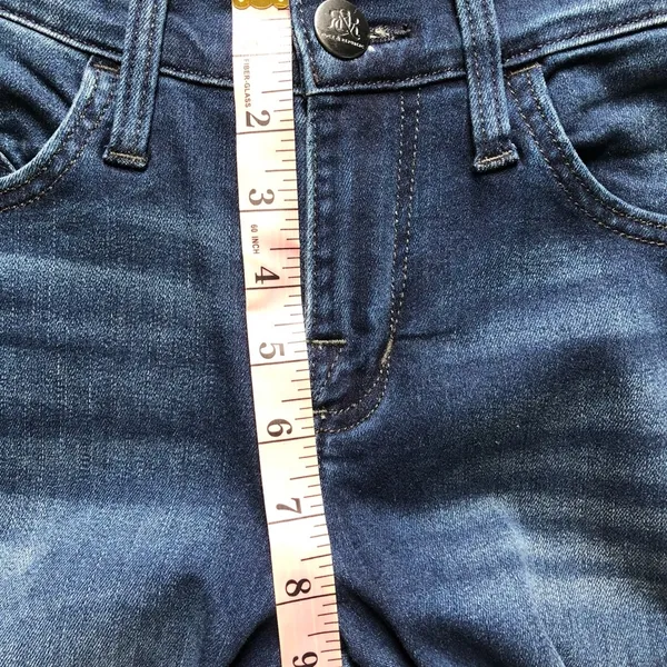 Rock & Republic Kashmiere Mid-Rise Skinny Jeans 6 - Image 8