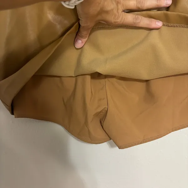 Abercrombie & Fitch Skort Tan Vegan Leather Mini Skirt Shorts Club Work Party M - Image 8