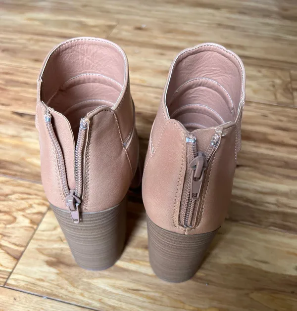 Francesca's Heels - Image 3