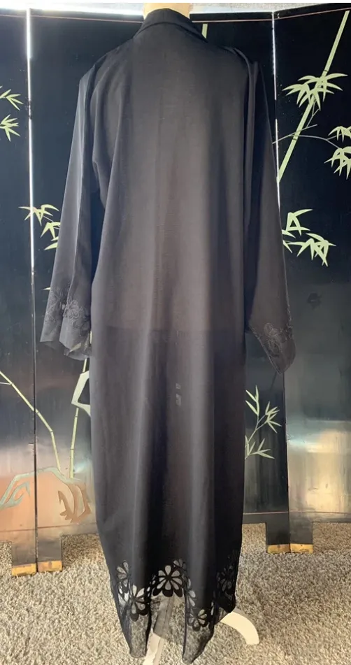 open front black maxi cardigan mesh & embroidered detail size Large Made In UAE - Image 5