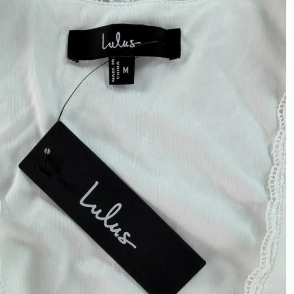 LULUS White Top Blouse Womens Medium - Image 7