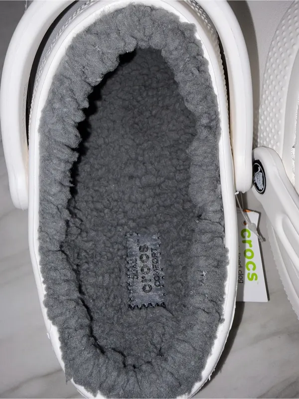 NWT Crocs Classic Lined Clog White Grey Fleece Unisex M8/W10 - Image 6