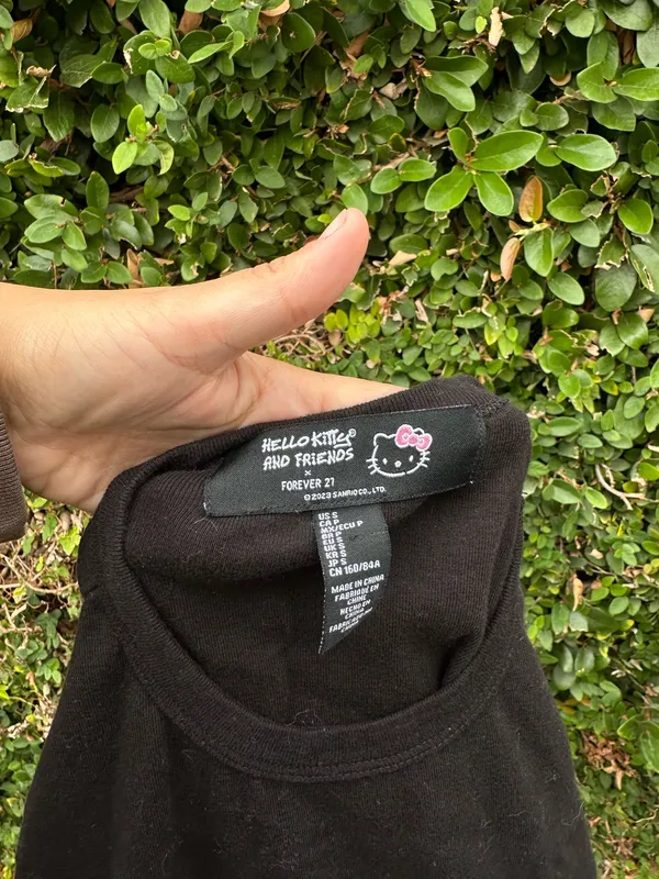 ✨Forever 21 devil hello kitty top  - Image 2
