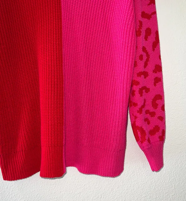 Red & Pink Two Toned V Neck Knit Pullover Leopard Print Sweater - Image 5