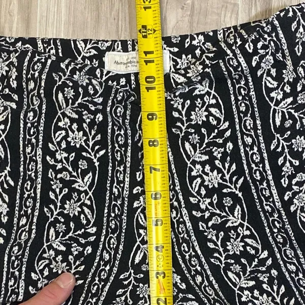 Abercrombie & Fitch Bohemian Floral Pattern Flare Leg - 0 - Image 11
