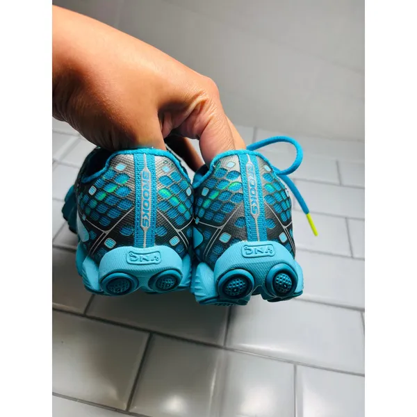 Brooks Womens Neuro Blue Running Shoes Size 5.5 B Sneakers 1202021B460‎ - Image 8