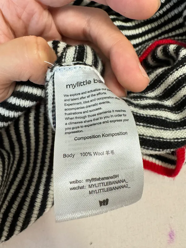 Sweater / Cardigan Size M - Image 5