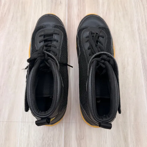 V-RO No Limit Cheer Shoes Womens 9 Black Yellow Excellent Top Gun All Stars - Image 5