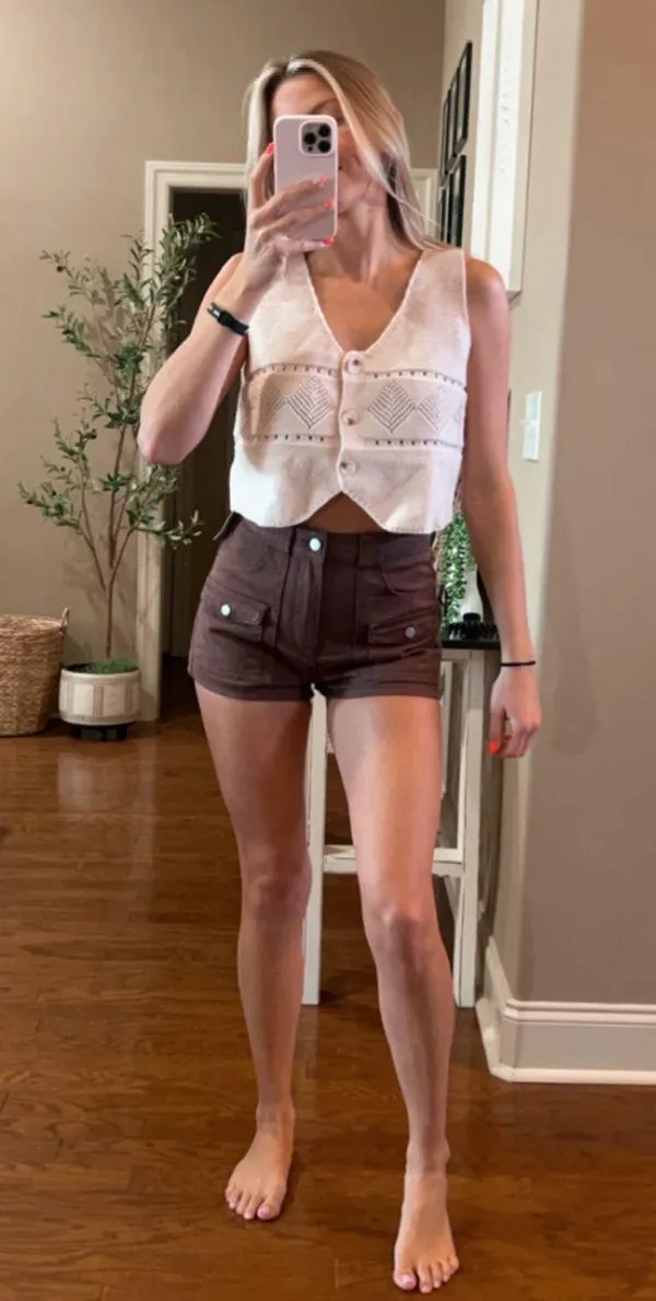 Brown shorts Size XS - Image 2