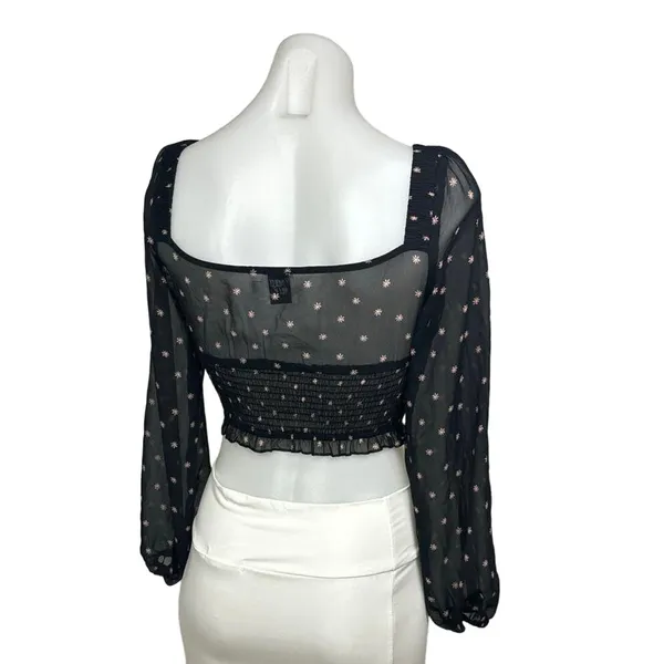 Princess Polly Black Daisy Floral Sheer Long Sleeve Smocked Cropped Top Size 2 - Image 3