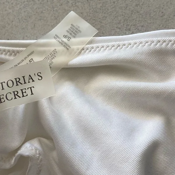 Victoria's Secret Bikini Top White - Image 5