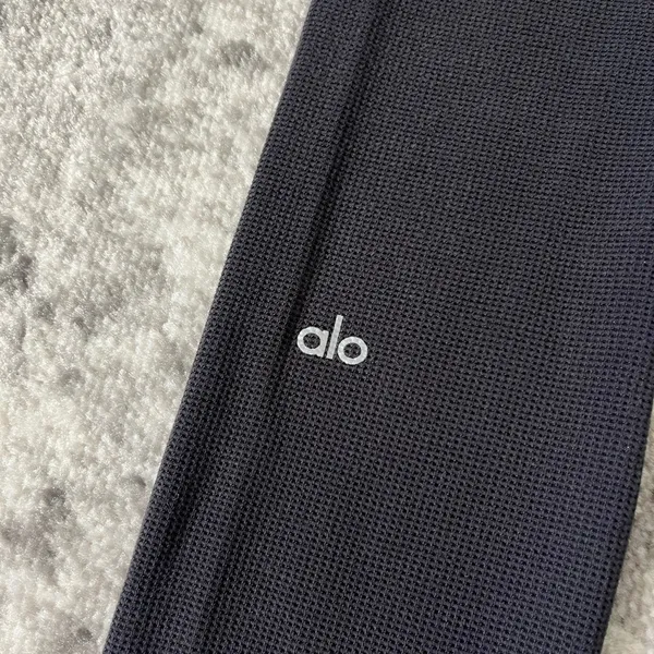 Alo High-Waist Micro Waffle Low Key Leggings - Image 3