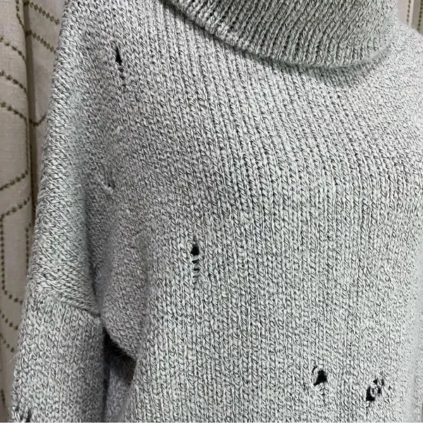 Vintage Havana Sweater Distressed Small - Image 3