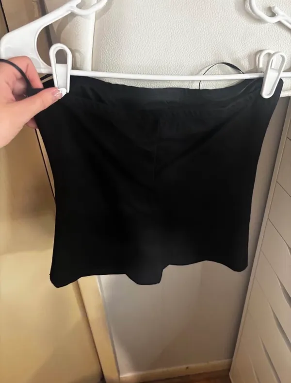 black top Size M - Image 2