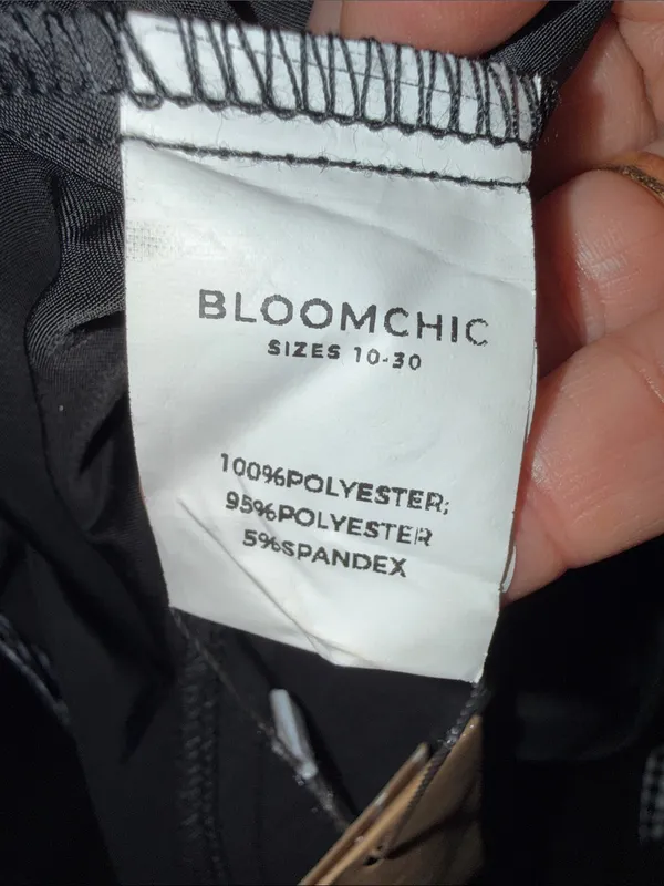 BloomChic Black Trench Coat with Black & White Gingham Lining Size 10 - Image 9