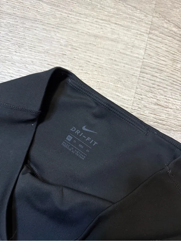 •NIKE• BIKE SHORTS - Image 3