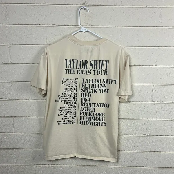 Taylor Swift The Eras Tour Cream Band Tee size M - Image 2