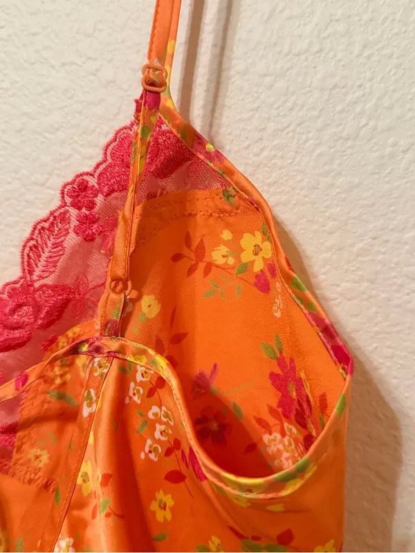Victoria's Secret Vintage 2001 satin nightie, orange floral print, sz M - Image 9