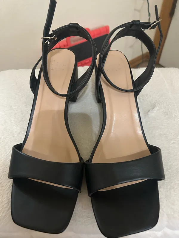 A new day heels - Image 2