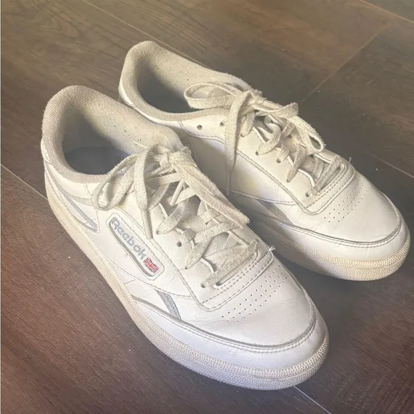 Reebok shoes - Image 4