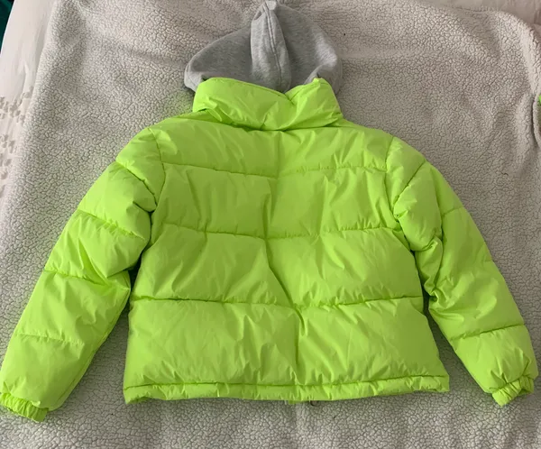 Forever 21 Puffer Jacket - Image 4