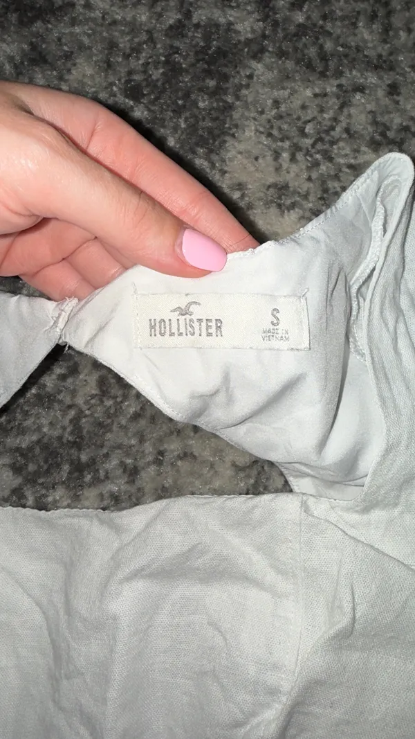 Hollister Linen Top - Image 3