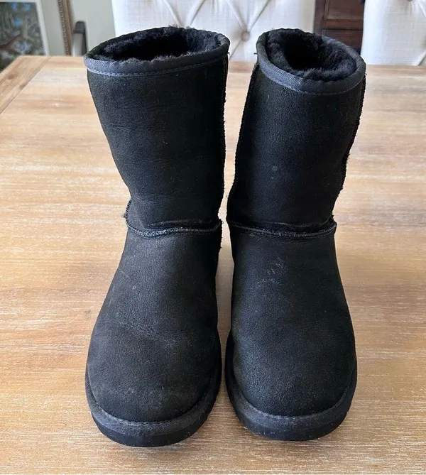 UGG Australia Black Classic Boots 7 - Image 3