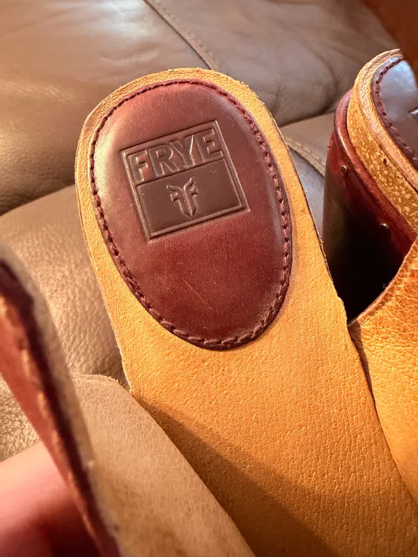 Frye clogs from 2010 size 8 - Image 2