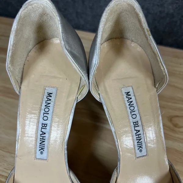 Manolo Blahnik Silver Satin Crystal Buckle Peep Toe d'Orsay Pumps Size 36.5 - Image 3