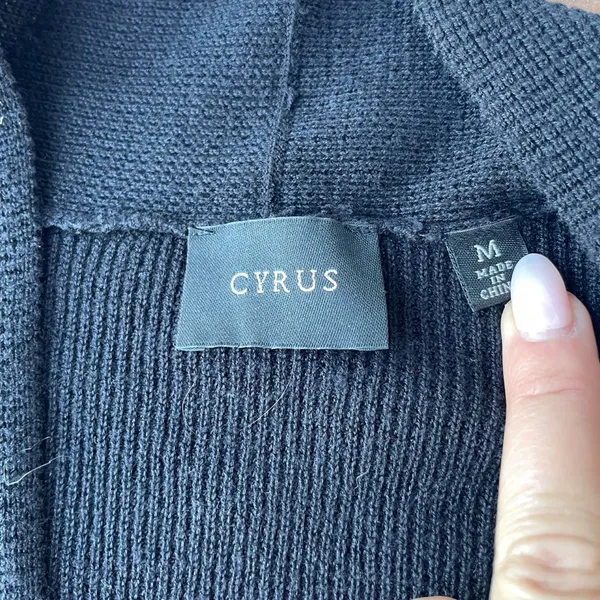 CYRUS chic timeless Black cardigan woth pockets sz m - Image 5