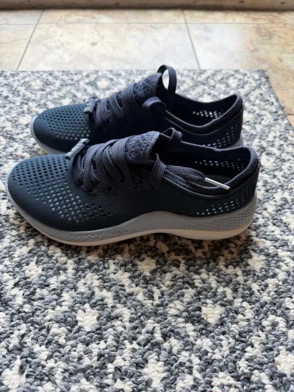 Crocs Rode Lite Sneakers - Image 2