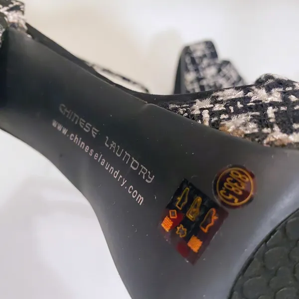 CHINESE LAUNDRY | Black Tweed Plaid Platform Block Heel size 8.5M - Image 6