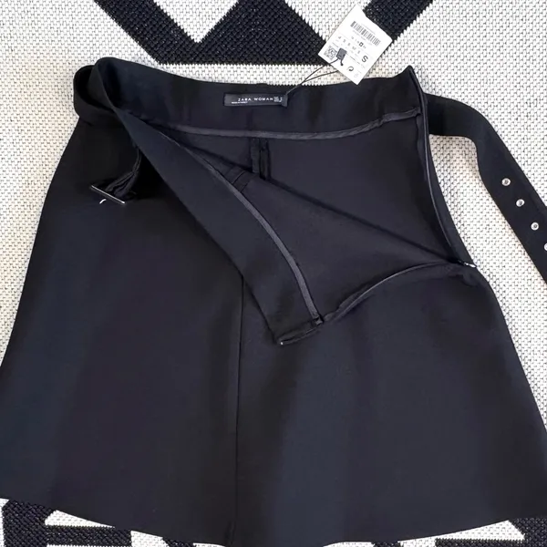 Zara Belted A-line Mini Skirt in Black Small - Image 10