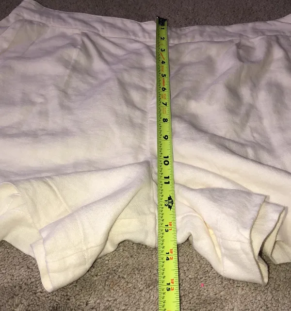 Abercrombie Cream Linen Shorts Large - Image 4