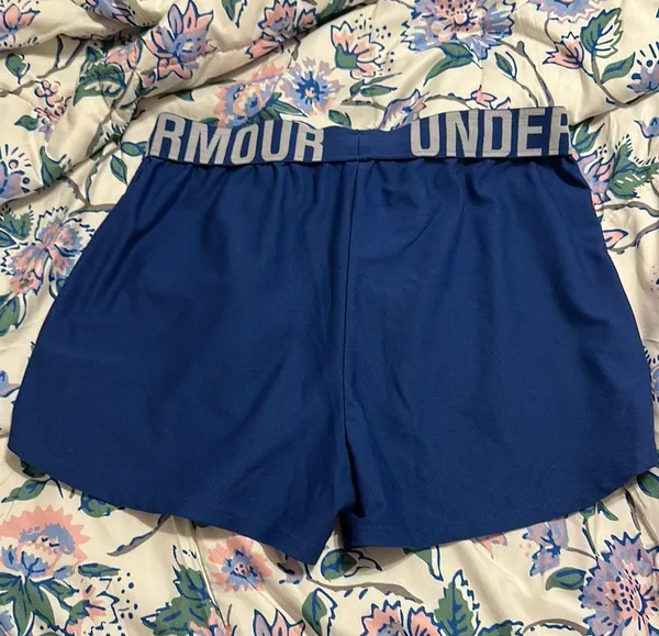 Under Armour Shorts - Image 3