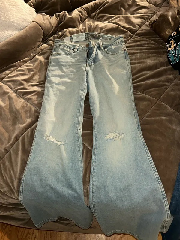 Wrangler Flare Jeans High-Rise - Image 3