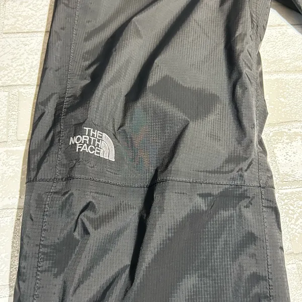 The North Face Woman’s Hyvent Waterproof Pants Outdoor Size 18 - Image 4