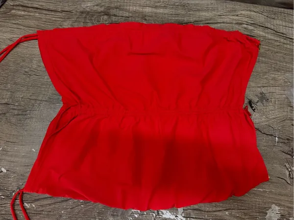 TA3 red Mini Triangle Skirty size small - Image 4