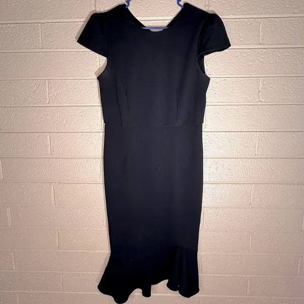 Betsey Johnson Black and Red Fashion Piece - Image 2