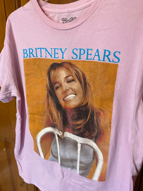 Britney Spears Pink Graphic T-shirt - Image 2
