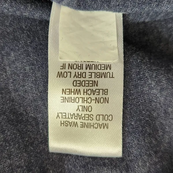 Blue Mountain Navy Short Sleeve V-Neck T-Shirt Size Medium - Image 8