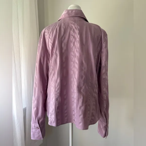 Vintage ‘90s Fred David Stretch Lilac Collared Long Sleeve Button Down Shirt - Image 4