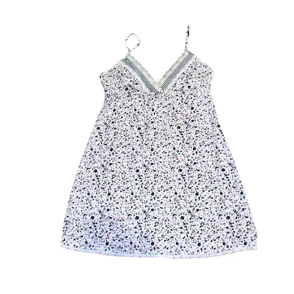 Laura Ashley Floral Lace Trim Nightgown XL White Purple Striped V-Neck‎ Chemise - Image 4