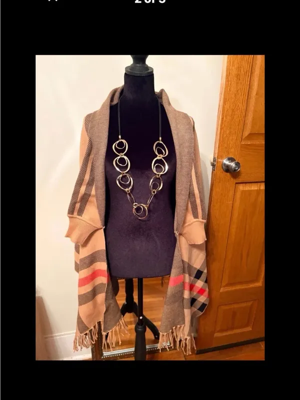 Top women Poncho Wrap Shawl Elegant Cape - Image 2