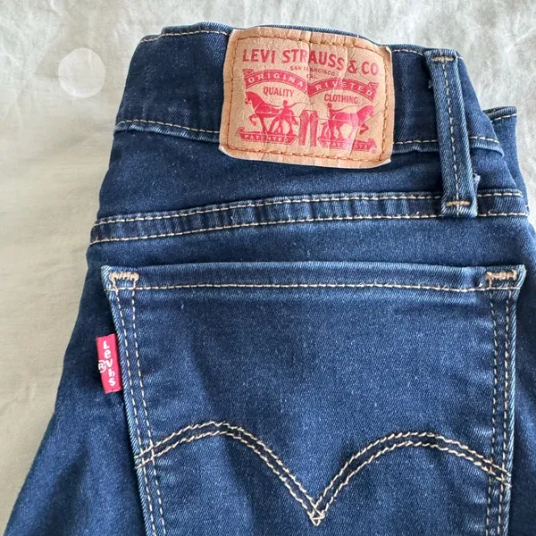 Levi's 710 Super Skinny Dark Wash Jeans, W 26/ L30 - Image 5