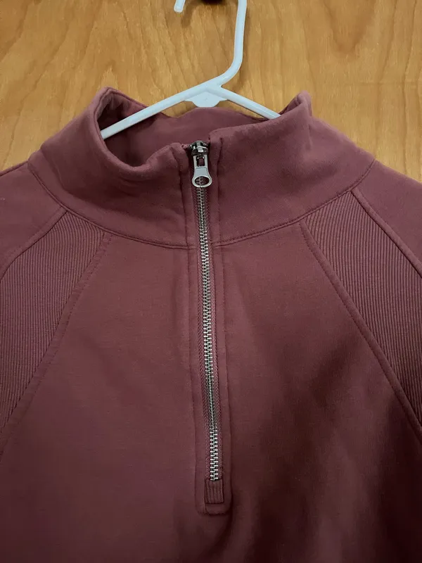 Burgundy Quarter - Image 4