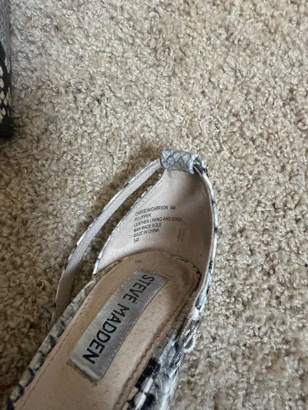 Steve Madden Snakeskin Heels - Image 4